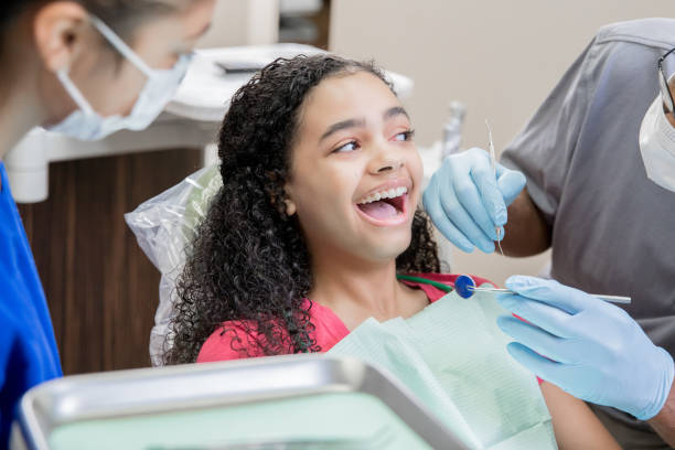Best Broken or Chipped Tooth Repair in Loogootee, IN